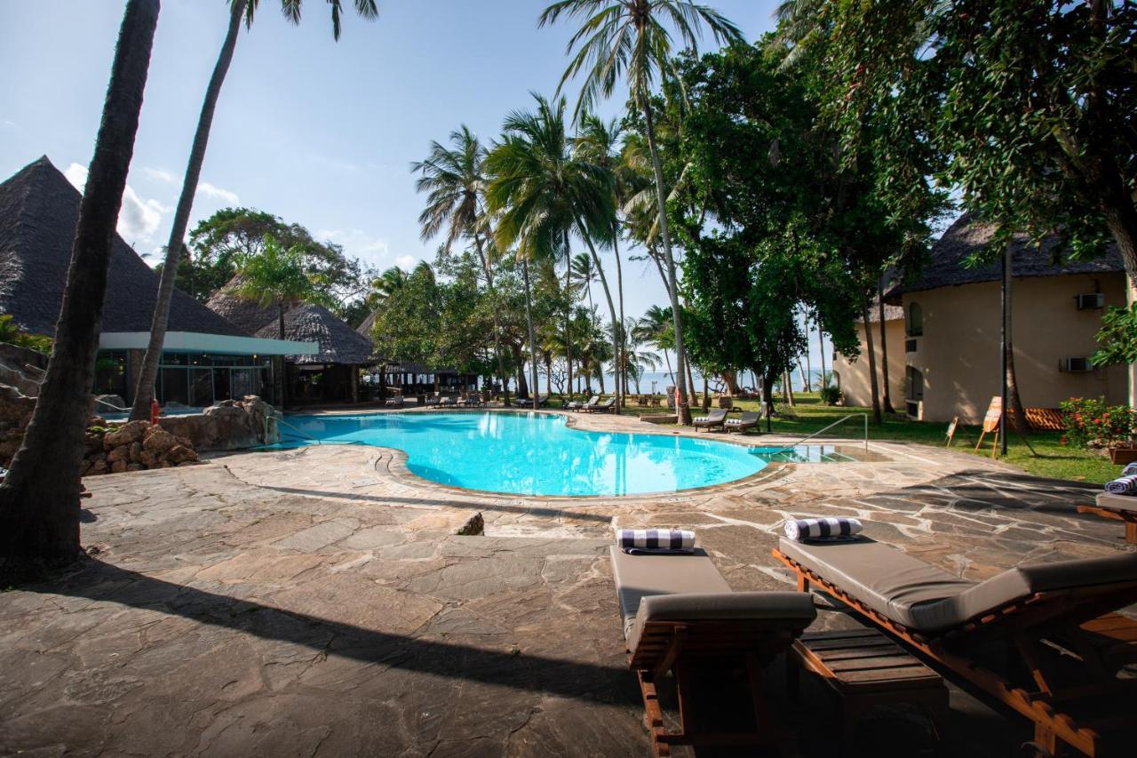 Severin Sea Lodge Mombasa Exterior photo