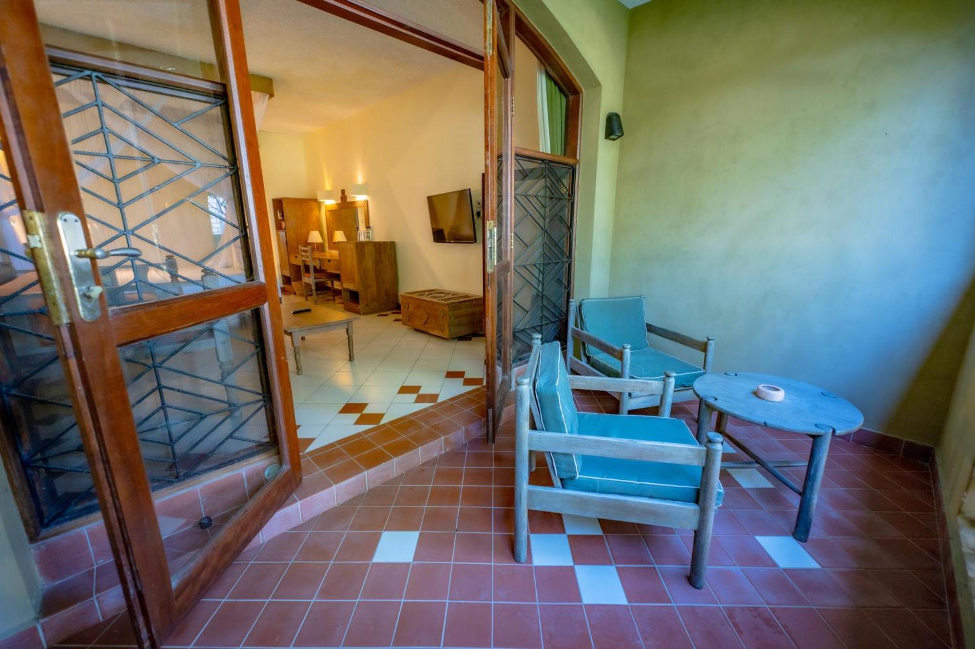 Severin Sea Lodge Mombasa Exterior photo
