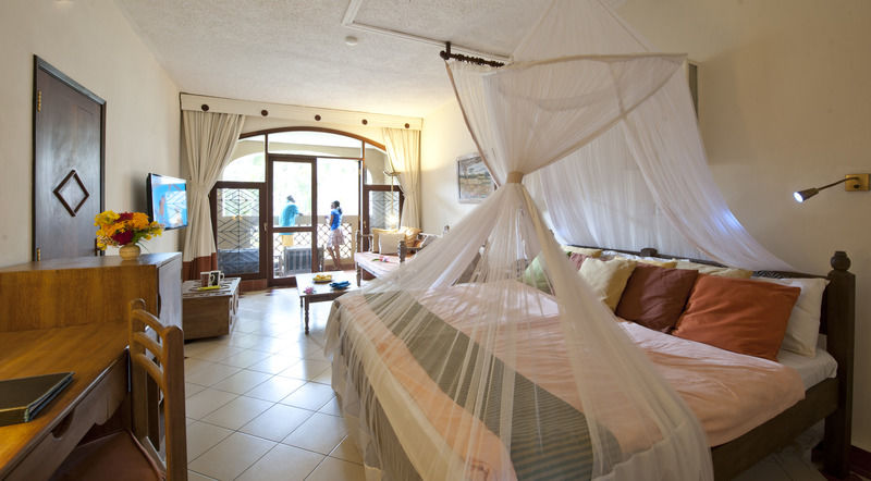 Severin Sea Lodge Mombasa Exterior photo